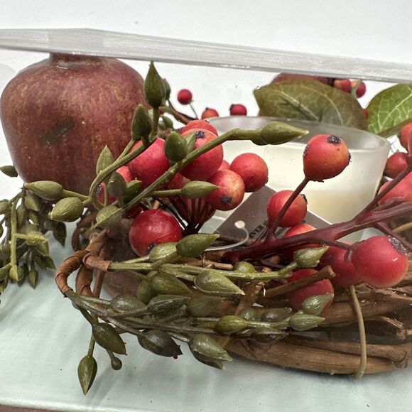 NOS Restoration Hardware Christmas Magnolia Pomegranate Pillar Ring with Candle - Picture 4 of 5